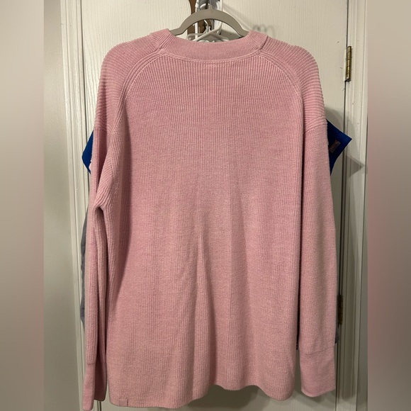 Lululemon Merino Wool -Blend Ribbed
Crewneck Sweater - Heathered Pink Peony! - Picture 4 of 8